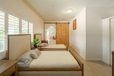 701 Hollywood Blvd #701, Hollywood, FL 33019 - Photo 13