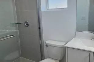 1727 SE 26th Ter, Homestead, FL 33035 - Photo 17