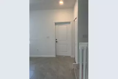 1727 SE 26th Ter, Homestead, FL 33035 - Photo 13