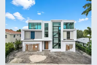 365 NE 3rd St, Boca Raton, FL 33432 - Photo 1