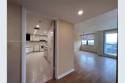 300 Three Islands Blvd #516, Hallandale Beach, FL 33009 - Photo 7