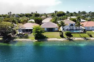 575 SE 29th Dr, Homestead, FL 33033 - Photo 23