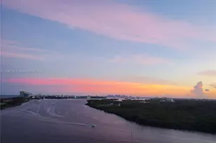 300 Bayview Dr, Sunny Isles Beach, FL 33160 - Photo 19