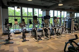 16385 Biscayne Blvd, North Miami Beach, FL 33160 - Photo 7