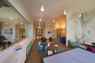 16385 Biscayne Blvd, North Miami Beach, FL 33160 - Photo 5