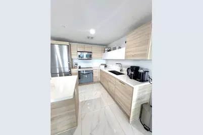 16385 Biscayne Blvd #2720, North Miami Beach, FL 33160 - Photo 27