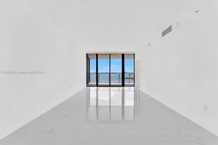 700 NE 24th St, Miami, FL 33137 - Photo 3