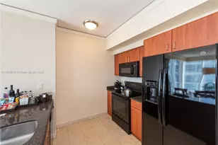 18001 Collins Ave, Sunny Isles Beach, FL 33160 - Photo 9