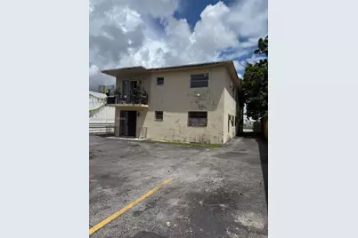 1520 SW 1st St, Miami, FL 33135 - Photo 5