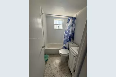 1520 SW 1st St, Miami, FL 33135 - Photo 15
