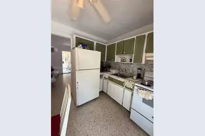 1520 SW 1st St, Miami, FL 33135 - Photo 19