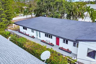 1958 NE 172nd St, North Miami Beach, FL 33162 - Photo 9