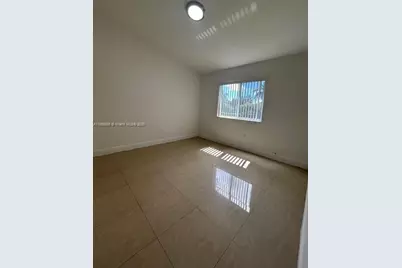 925 NE 34th Ave #204, Homestead, FL 33033 - Photo 5