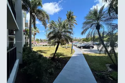 1101 River Reach Dr #102, Fort Lauderdale, FL 33315 - Photo 17