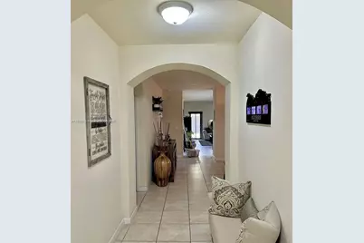 11502 SW 238th Ter, Homestead, FL 33032 - Photo 7