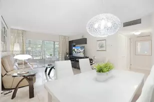 5102 NW 36th St, Lauderdale Lakes, FL 33319 - Photo 5