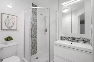 5102 NW 36th St, Lauderdale Lakes, FL 33319 - Photo 15