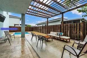 15105 SW 180th St, Miami, FL 33187 - Photo 21
