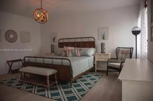 15105 SW 180th St, Miami, FL 33187 - Photo 13