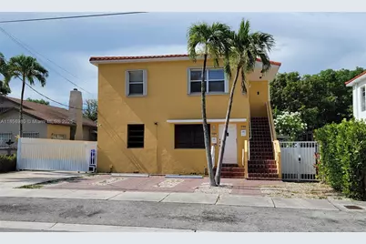 984 SW 9th St #1, Miami, FL 33130 - Photo 1
