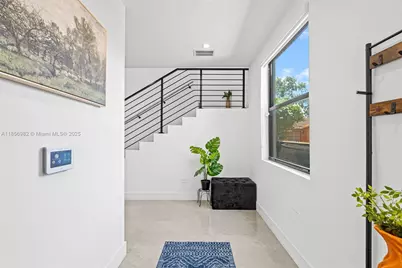 3617 SW 27th St, Miami, FL 33133 - Photo 3