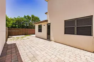 9108 SW 227th Ln, Cutler Bay, FL 33190 - Photo 47