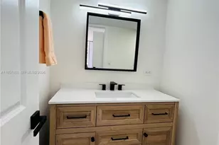 17021 N Bay Rd, Sunny Isles Beach, FL 33160 - Photo 29