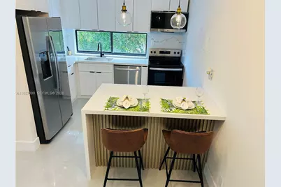 17021 N Bay Rd #427, Sunny Isles Beach, FL 33160 - Photo 1