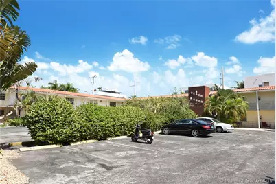 345 Michigan Ave #17, Miami Beach, FL 33139 - Photo 9