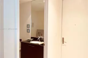 16001 Collins Ave, Sunny Isles Beach, FL 33160 - Photo 3