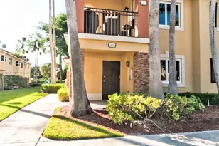 970 NE 34th Ave, Homestead, FL 33033 - Photo 1