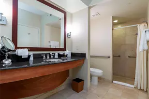 18001 Collins Ave, Sunny Isles Beach, FL 33160 - Photo 9