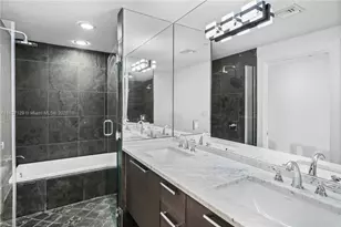 900 Biscayne Blvd, Miami, FL 33132 - Photo 9