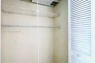 1470 NE 123rd St, North Miami, FL 33161 - Photo 13