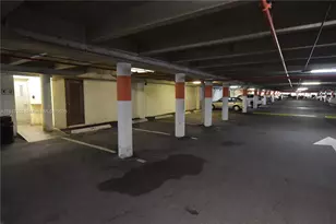 20301 W Country Club Dr, Aventura, FL 33180 - Photo 31