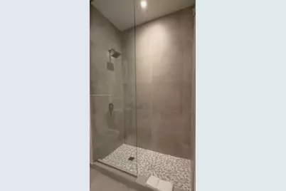 229 SW 9th St #403, Miami, FL 33130 - Photo 7