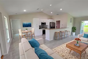 9019 E Crow Cir, Labelle, FL 33935 - Photo 3