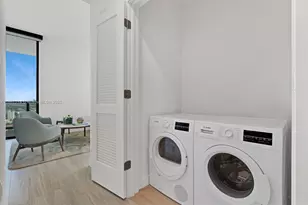 580 72nd St, Miami Beach, FL 33141 - Photo 21