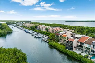 6100 Paradise Point Dr, Palmetto Bay, FL 33157 - Photo 89