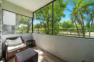 8701 SW 141st St, Palmetto Bay, FL 33176 - Photo 11