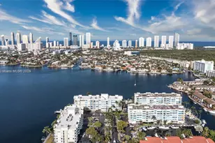 3545 NE 166th St, North Miami Beach, FL 33160 - Photo 41