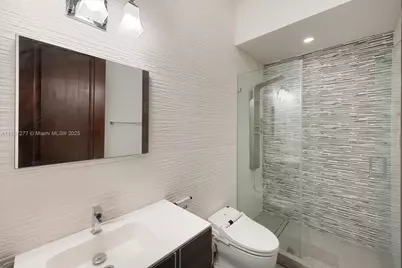 221 Casuarina Concourse, Coral Gables, FL 33143 - Photo 31