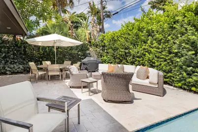 677 Hampton Ln, Key Biscayne, FL 33149 - Photo 27