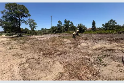 3421 59th St W, Lehigh Acres, FL 33971 - Photo 1