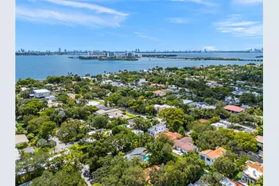 1090 NE 92nd St, Miami Shores, FL 33138 - Photo 57