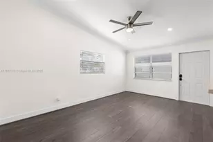 721 NW 47th St, Deerfield Beach, FL 33064 - Photo 9