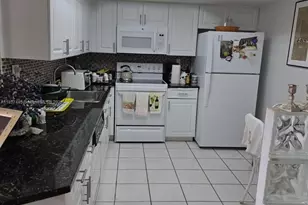 19195 NE 36th Ct, Aventura, FL 33180 - Photo 7