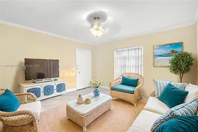 2171 NE 66th St #801, Fort Lauderdale, FL 33308 - Photo 7