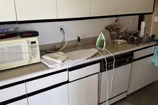 19101 NE 36th Ct, Aventura, FL 33180 - Photo 11