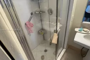 19101 NE 36th Ct, Aventura, FL 33180 - Photo 15